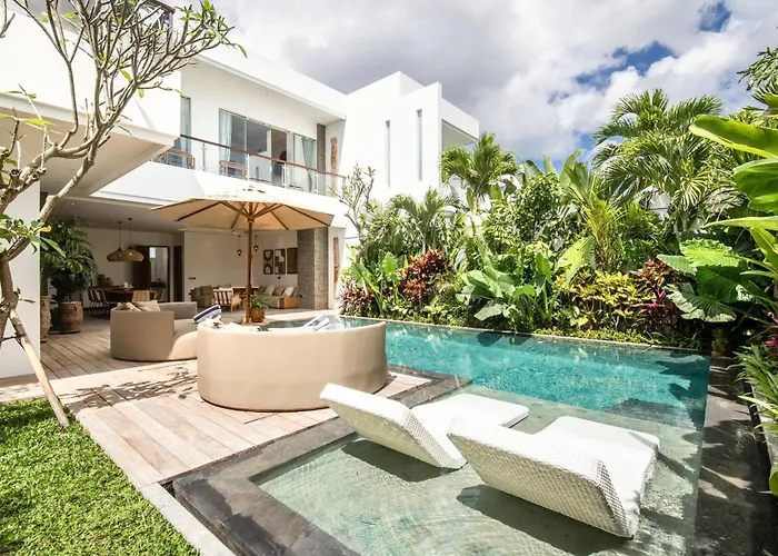 Villa Seaside Luxury 4Br Villa, 400M To Finns, Canggu *