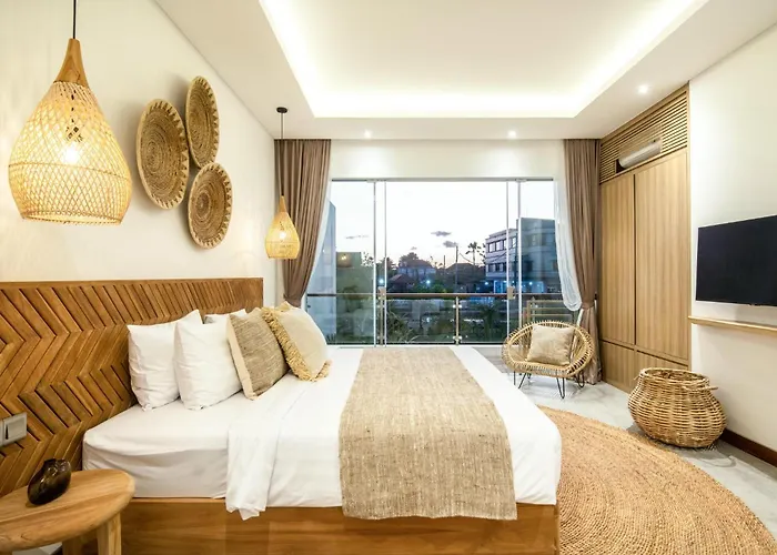 Seaside Luxury 4Br Villa, 400M To Finns, Canggu Villa *