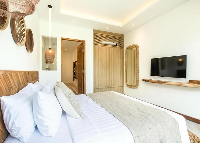 Seaside Luxury 4Br Villa, 400M To Finns, Canggu Villa *