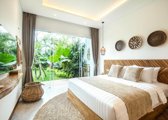 Seaside Luxury 4Br Villa, 400M To Finns, Canggu Villa *
